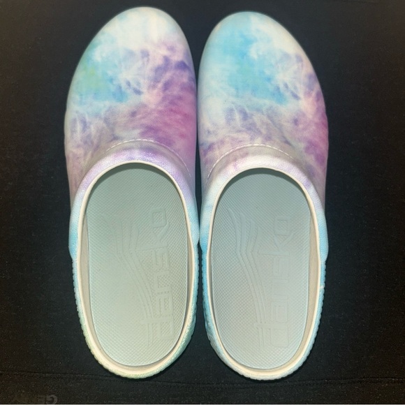 Colorful Dansko Tie-Dye Clogs - Picture 6 of 9
